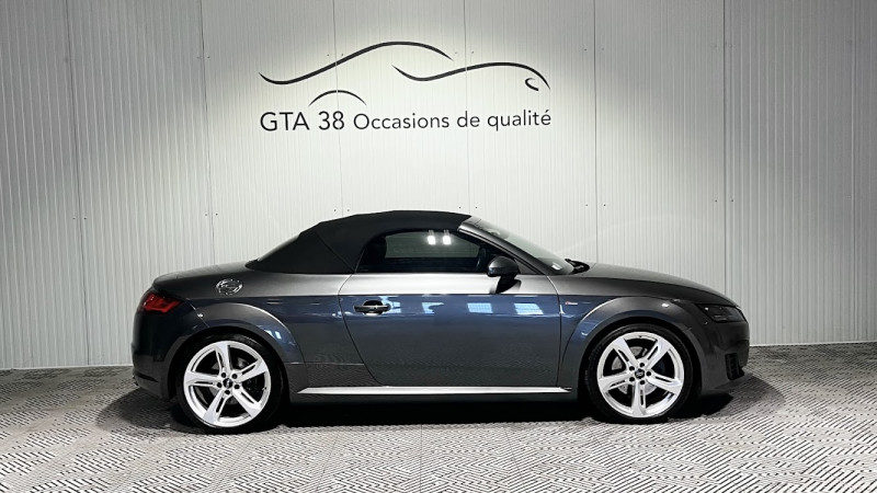 AUDI TT ROADSTER