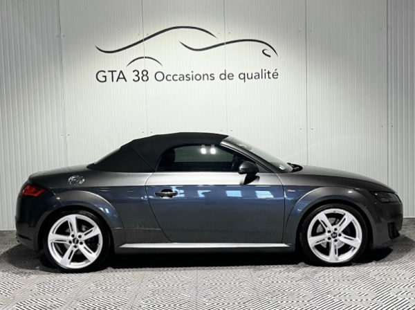 AUDI TT ROADSTER