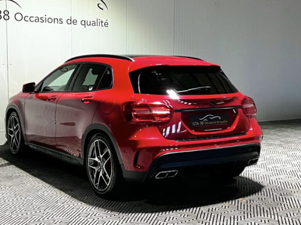 MERCEDES CLASSE GLA