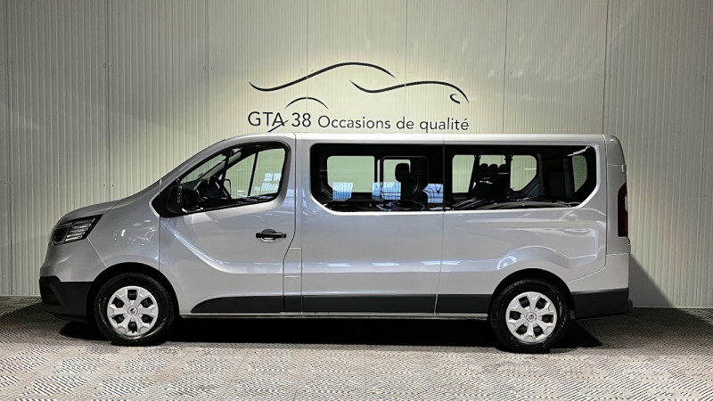 RENAULT TRAFIC III COMBI