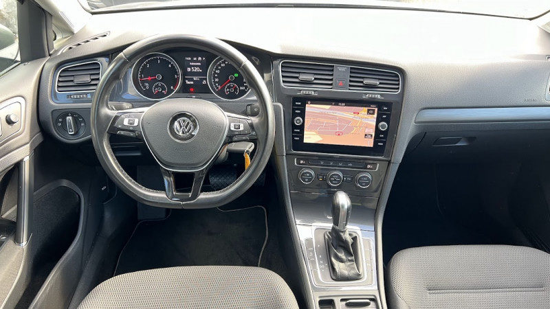 VOLKSWAGEN GOLF VII