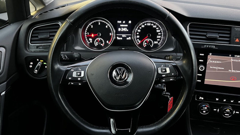 VOLKSWAGEN GOLF VII